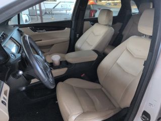 2017 Cadillac XT5 Standard - Interior Front Seat Image